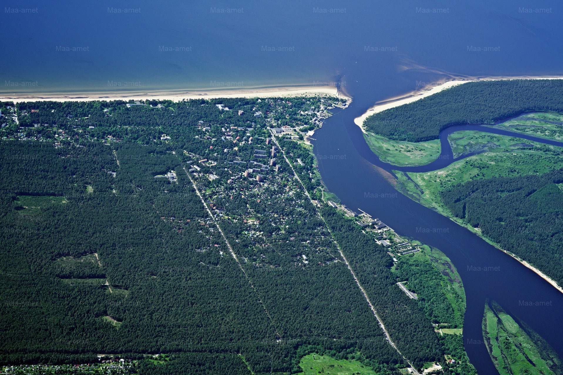 Narva-Jõesuu Jahtsadam, maaameti fotod
